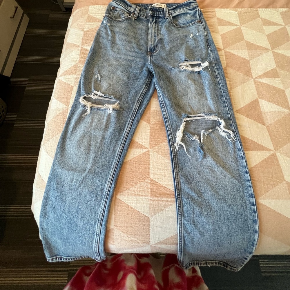 Abercrombie Ankle straight Ultra High Rise Jean